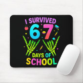 I Survived 67 Days Of School Funny Meme Teacher St マウスパッド (マウス)