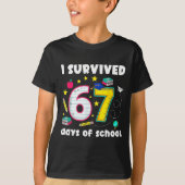 I Survived 67 Days Of School Funny Meme Teacher St Tシャツ (正面)