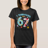 I Survived 67 Days Of School Funny Meme Teacher St Tシャツ (正面)