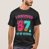 I Survived 67 Days Of School Funny Meme Teacher St Tシャツ (正面)
