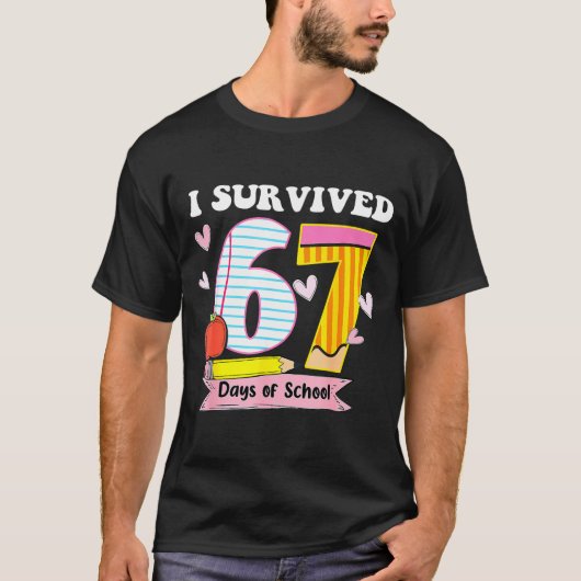 I Survived 67 Days Of School Funny Meme Teacher St Tシャツ (正面)