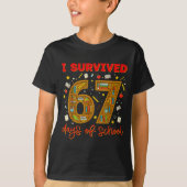 I Survived 67 Days Of School Funny Meme Teacher St Tシャツ (正面)