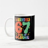 I Survived 67 Days Of School Funny Six Seven 6 7 M コーヒーマグカップ (左)