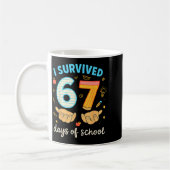 I Survived 67 Days Of School Funny Teacher Student コーヒーマグカップ (左)