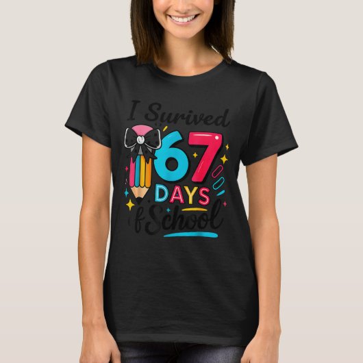 I Survived 67 Days Of School - Funny Teachers Stud Tシャツ (正面)