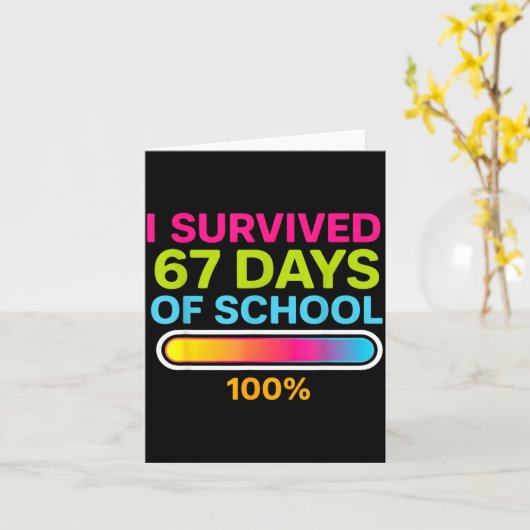 I Survived 67 Days Of School Gamer School Meme Boy カード (黄色い花)
