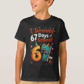 I Survived 67 Days of School New Year Celebration  Tシャツ (正面)