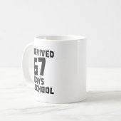 I Survived 67 Days Of School - Quote Student Life  コーヒーマグカップ (正面左)
