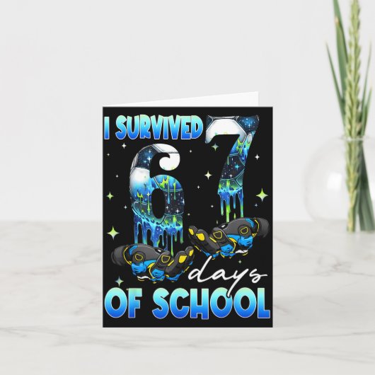 I Survived 67 Days Of School Soccer Boys Kids Six カード (正面)