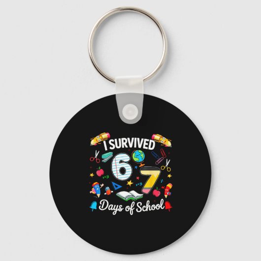 I Survived 67 Days Of School Teachers Students Boy キーホルダー (正面)