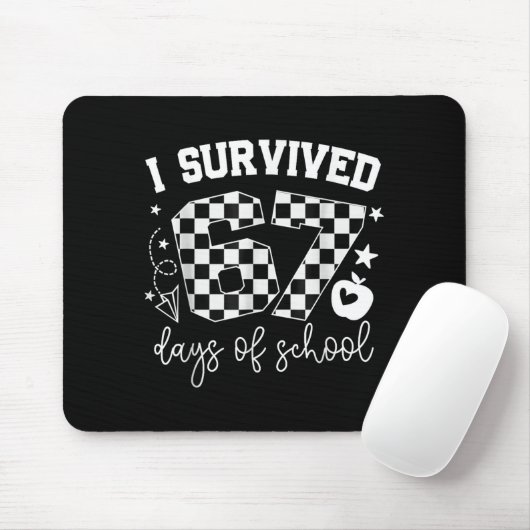 I Survived 67 Days Of School Teachers Students Six マウスパッド (マウス)