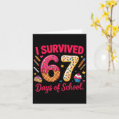 I Survived 67 Days Of School Teachers Students Tee カード (黄色い花)
