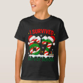 I Survived 67 Days School Christmas Meme 100th Day Tシャツ (正面)