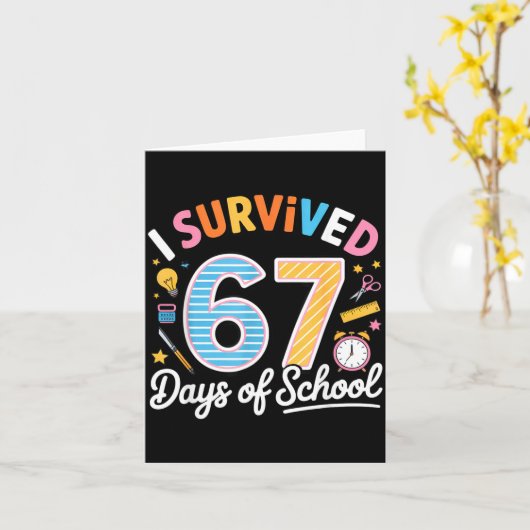 I Survived 67 Days School Funny Six Seven Meme Tea カード (黄色い花)