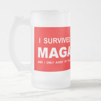 I Survived MAGA フロストグラスビールジョッキ