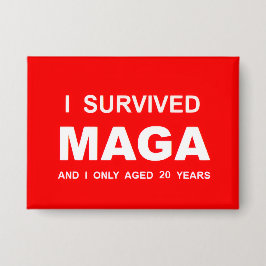 I Survived MAGA 缶バッジ