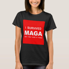 I Survived MAGA Tシャツ