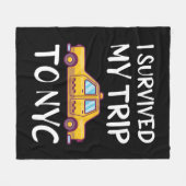 I Survived My Trip To NYC フリースブランケット (正面(横))