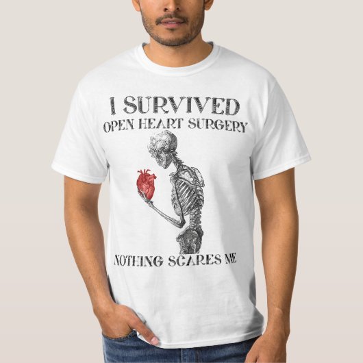 I Survived Open Heart Surgery Survivor Gift  Tシャツ (正面)
