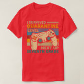 I Survived Quarantine Level Next Up 7th Grade Back Tシャツ (デザイン正面)