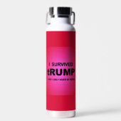 I Survived tRUMP ウォーターボトル (正面)