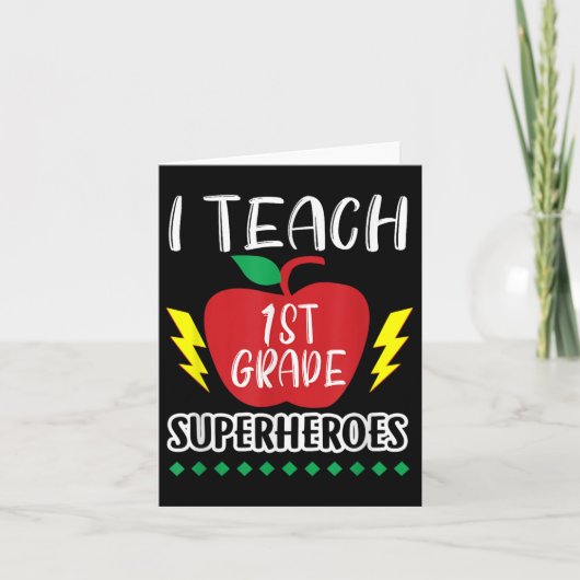 I Teach 1st Grade Superheroes Back To School Teach カード (正面)