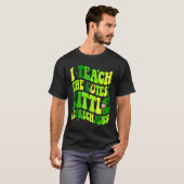 I Teach The Cutest Little Leprechauns Teacher St P Tシャツ (正面フル)