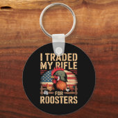 I Traded My Rifle For Roosters Veteran Chicken Far キーホルダー (正面)