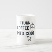 I Turn Coffee Into Code - Funny Programmer Quote ボーンチャイナマグカップ (正面)