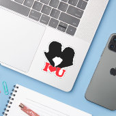「I♥U」とキスするカップルのシルエット シール (ノートパソコンとiPhone)