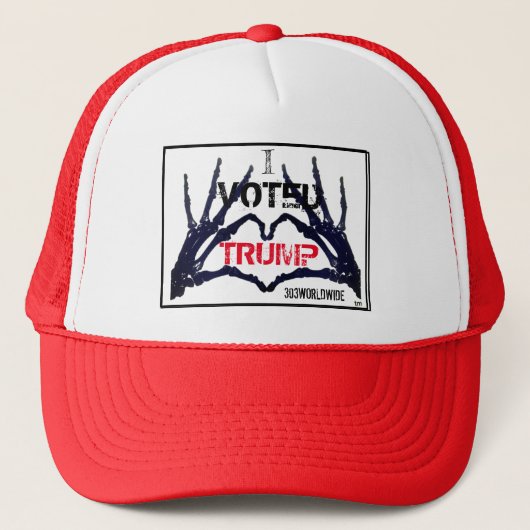 "I VOTED TRUMP" ドクロの手を振る彼氏彼女 キャップ (正面)