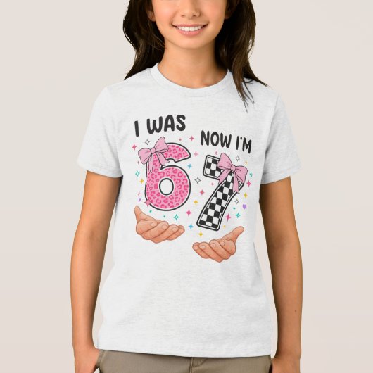 I was 6 now I'm 7 cute birthday numbers トライブレンドＴシャツ (正面)