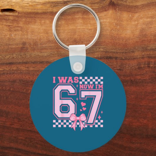 I Was 6 Now I'm 7 Nk Coquette Bow Heart Checkered  キーホルダー (正面)