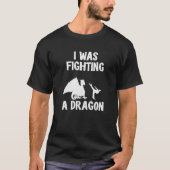 I Was Fighting A Dragon After Surgery Recovery Bro Tシャツ (正面)