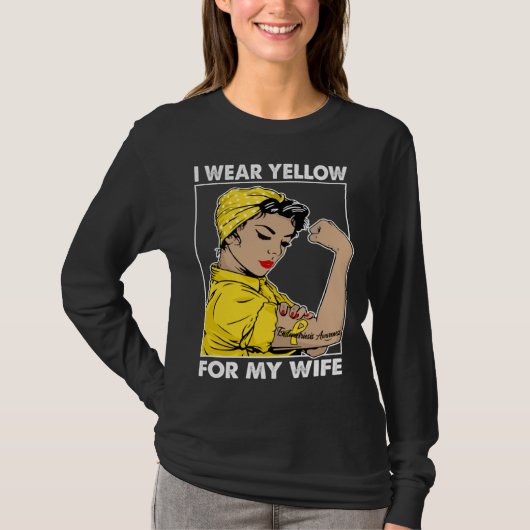 I Wear Yellow For My Wife Endometriosis Awareness Tシャツ (正面)