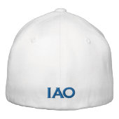 IAO帽子を克服する即興の適応 刺繍入りキャップ (裏面)