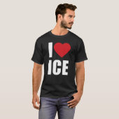 ICEを愛する愛国保守のTシャツ Tシャツ (正面フル)
