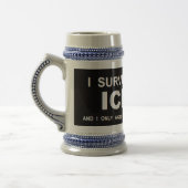 ICEを生き延びた ビールジョッキ (左)