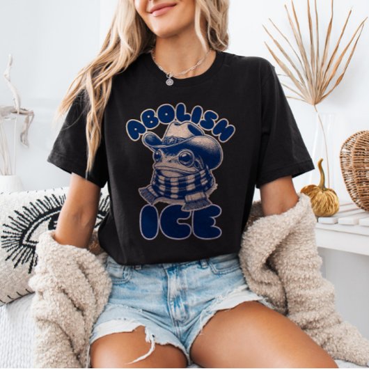 ICE廃止カウボーイカエル反トランプ政治 Tシャツ