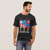 Ice Cream Cones Funny 4th of July Patriotic Americ Tシャツ (正面フル)