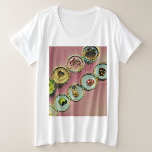 Ice cream shop decor プラスサイズTシャツ (デザイン正面)