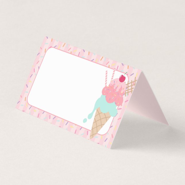 Ice Cream Sundae Heres the Scoop Place Cards (正面)