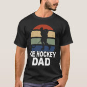 Ice hockey game dad daddy ice hockey player tシャツ (正面)