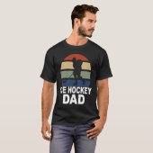 Ice hockey game dad daddy ice hockey player tシャツ (正面フル)
