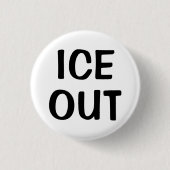 Ice Out  缶バッジ (正面)