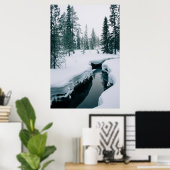 Ice & Snow | Stream in a Snowy Winter Landscape ポスター (ホームオフィス)