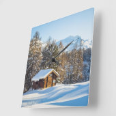 Ice & Snow | Winter Log Cabin Swiss Alps スクエア壁時計 (傾斜)