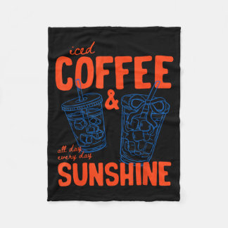 Iced Coffee and Sunshine Cold Brew Summer Vacation フリースブランケット