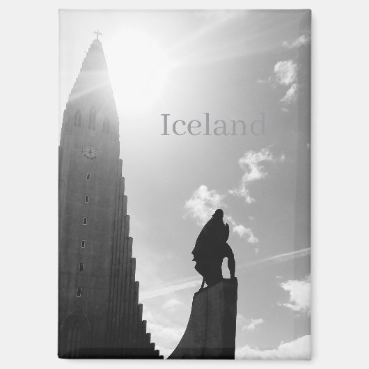Iceland Fridge Magnet – Hallgrímskirkja Church  マグネット (正面)