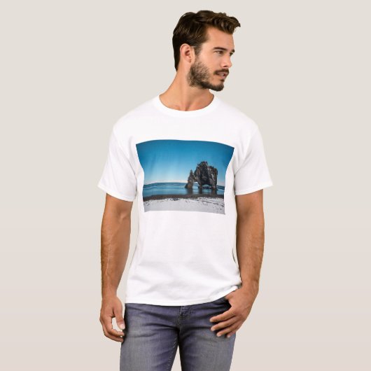Iceland Ocean view Hvitserkur Tシャツ (正面フル)